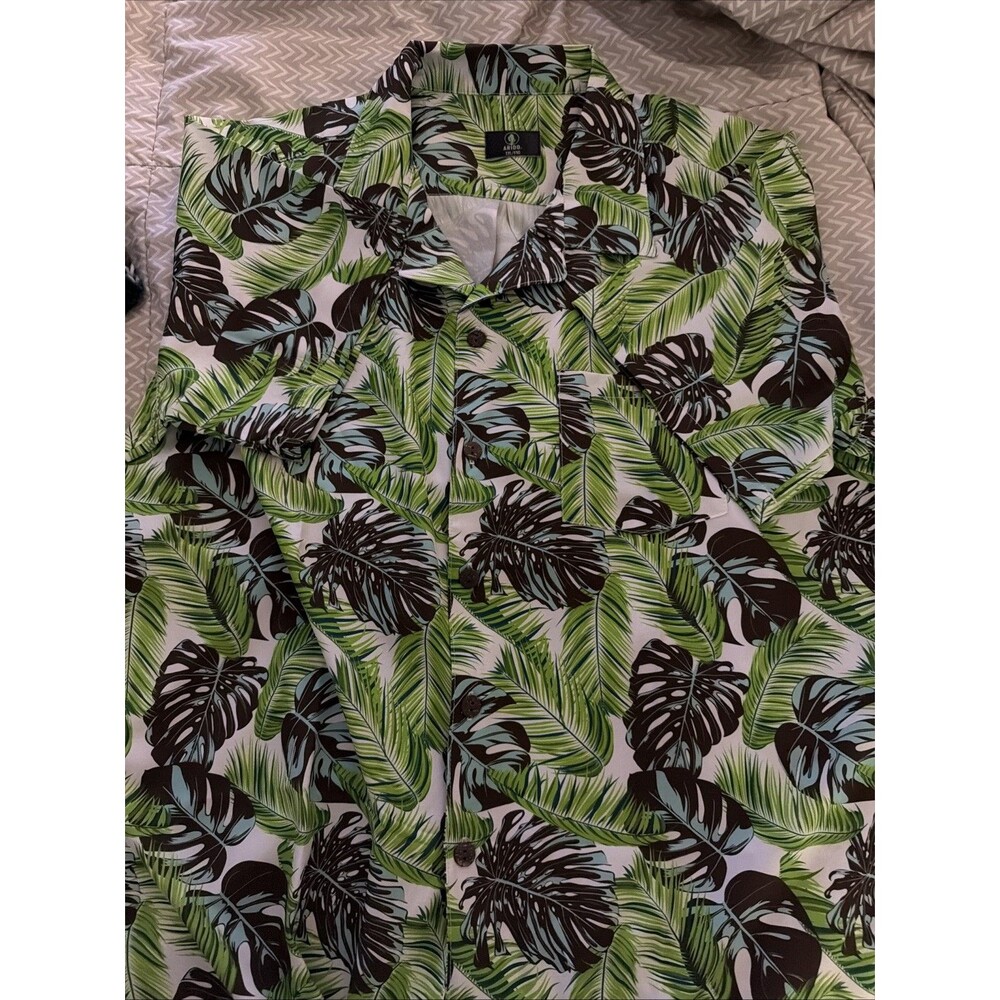 Arido Short Sleeve Button‎ Up From Mexico Size XXL Light Green Flower Pattern